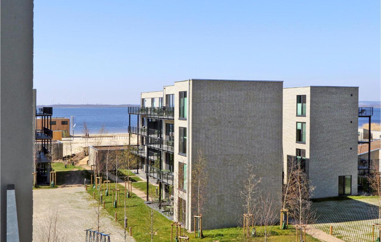 Amazing Apartment In Lembruch-Duemmer See Bagian luar foto