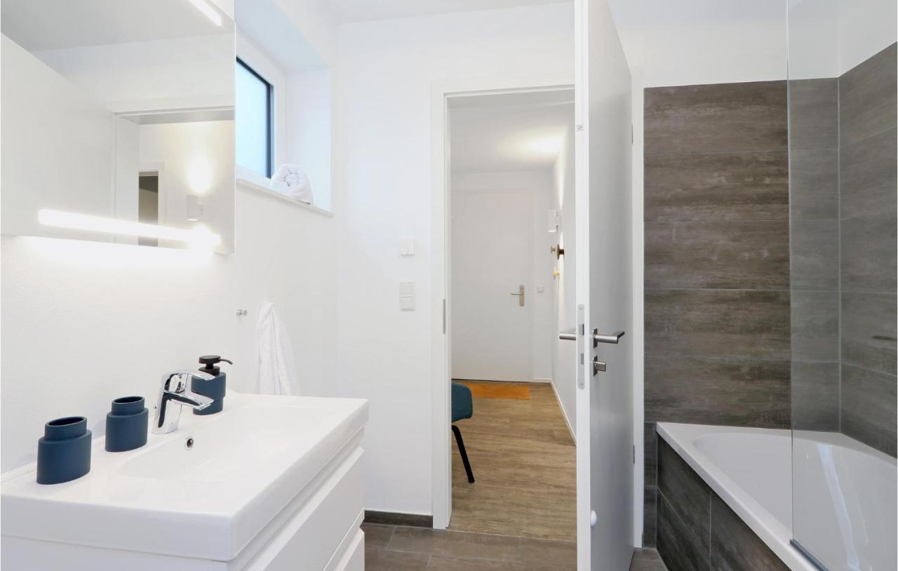 Amazing Apartment In Lembruch-Duemmer See Bagian luar foto